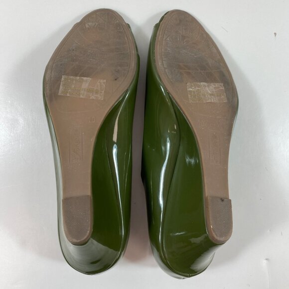 Forever Womens Olive Green Peep Toe Wedge Office Work Slip-On 2.5" Heel Size 10 - Picture 7 of 12